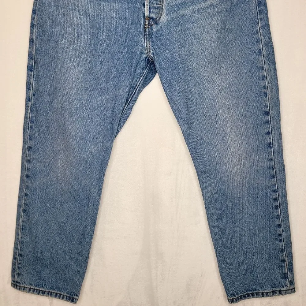 Levi's 501 Button Fly Relaxed Blue Jeans Size 30 x‎ 26